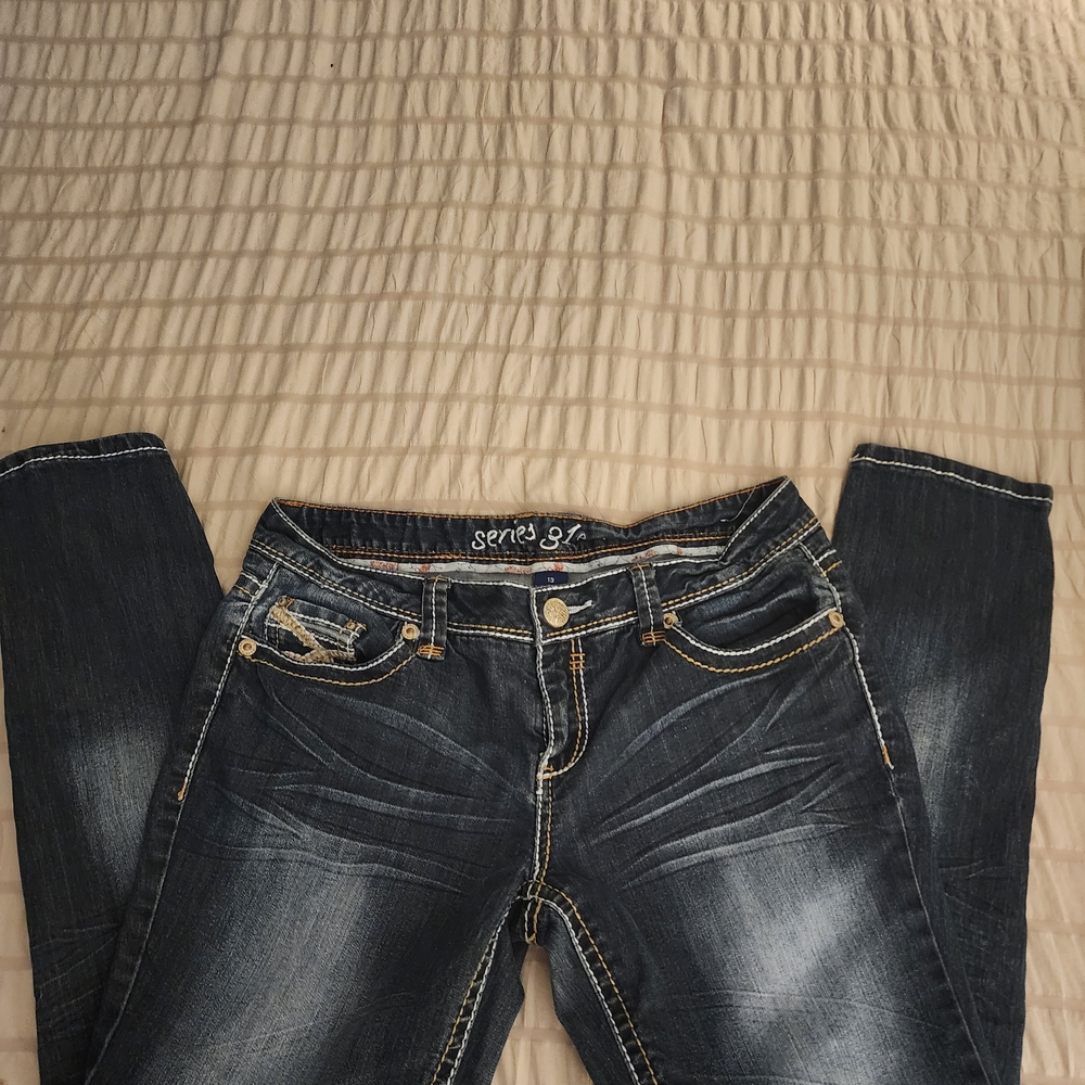 Series 31 Jeans Women's Straight Leg Denim